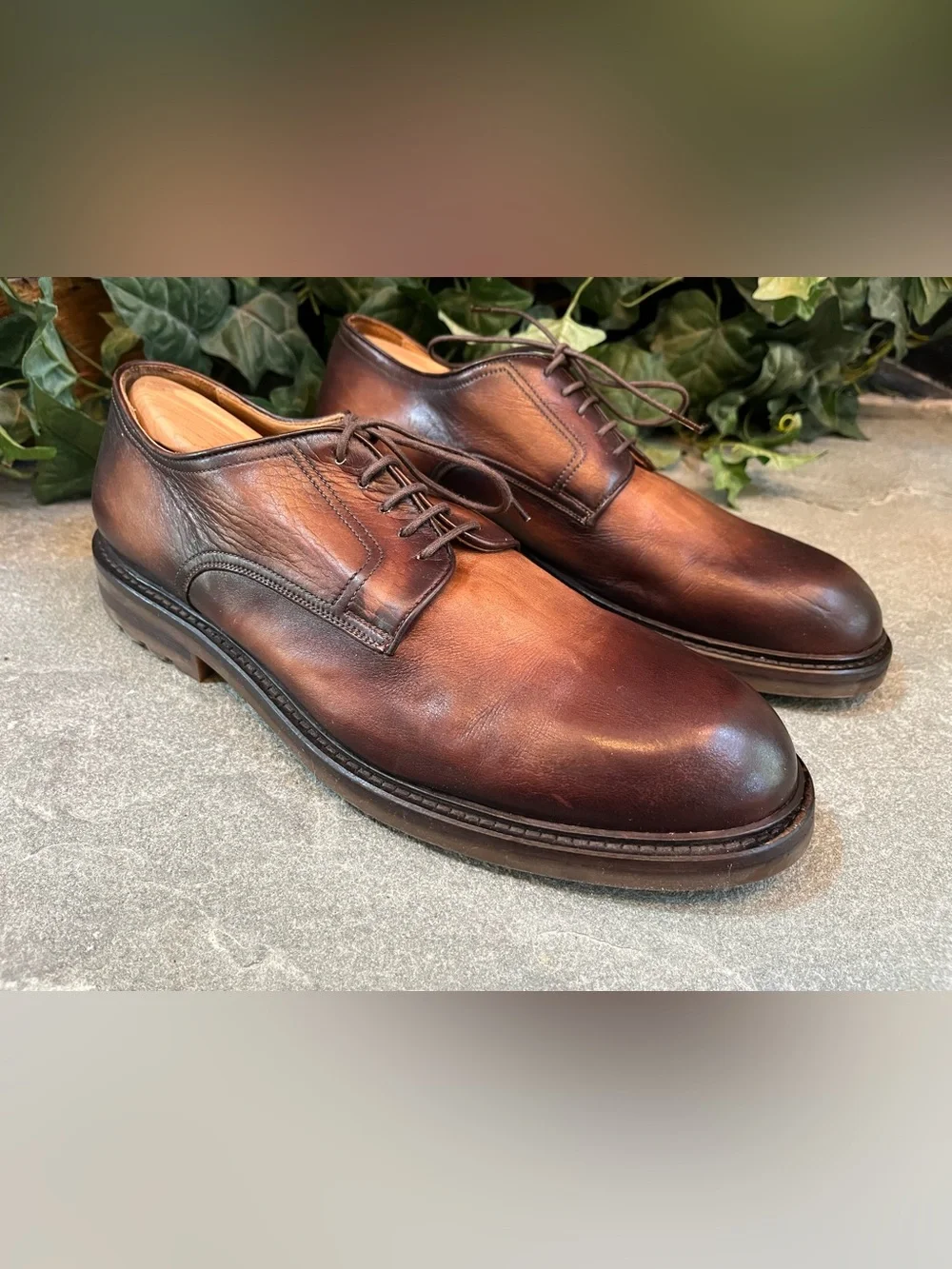 Magnanni nogle hand